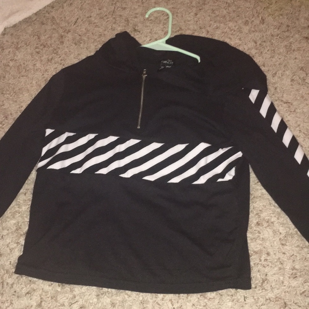 (sort of cropped) long sleeve shirt